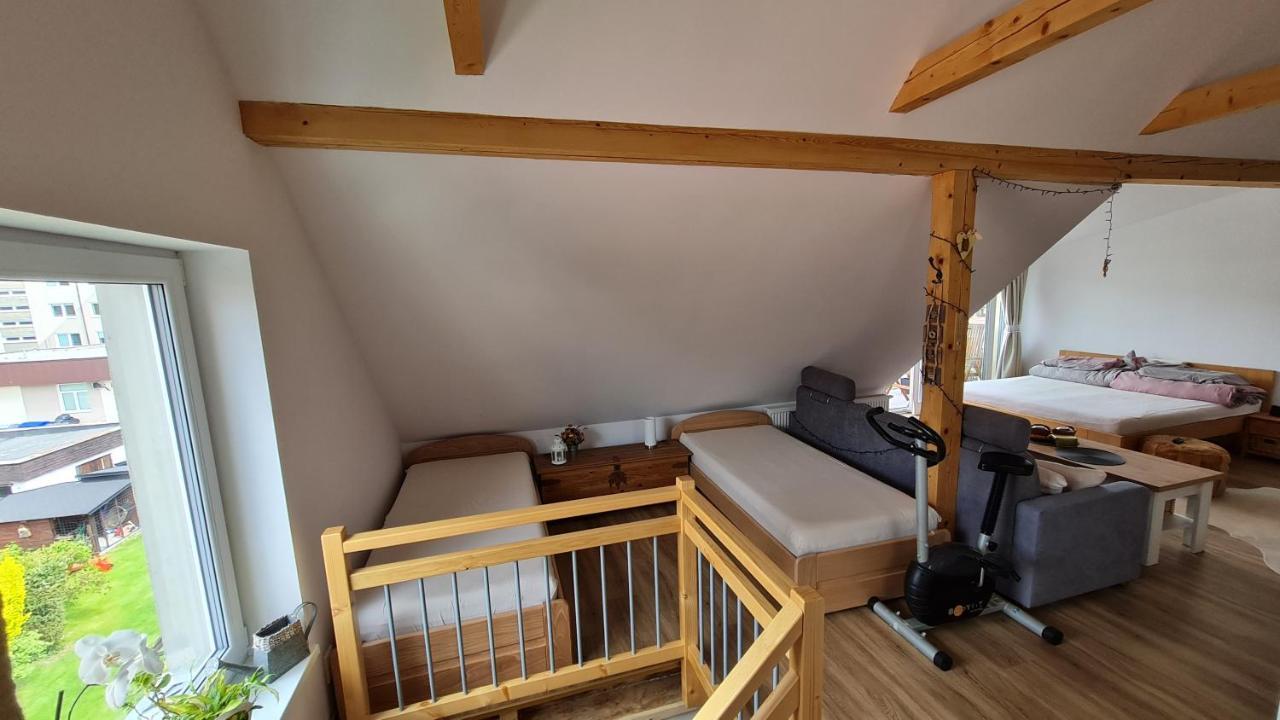 Appartamento Penzion PIANO Liptovský Mikuláš Esterno foto